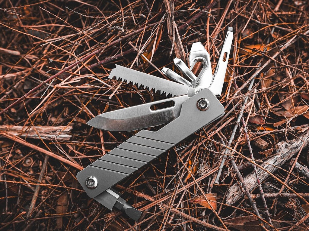 ZEN-The-Ultimate-Customizable-Modular-Multi-Tool-05-1200x900 (1)