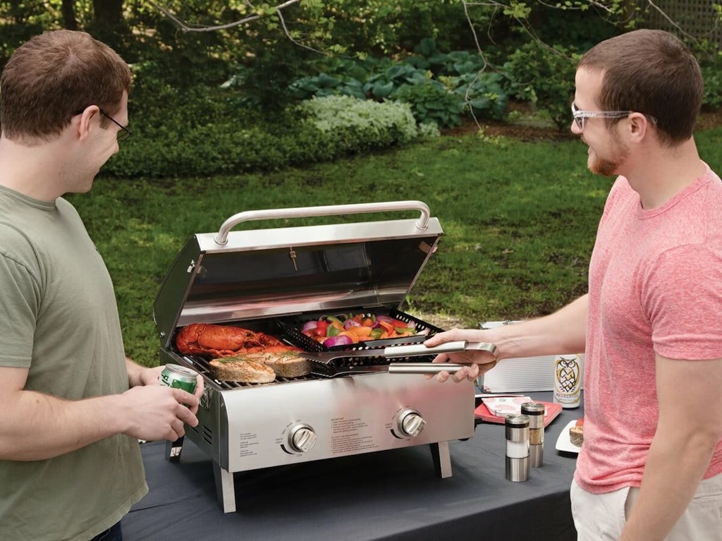 Cuisinart-CGG-306-Chefs-Style-Portable-Propane-Gas-Grill-03-1200x899