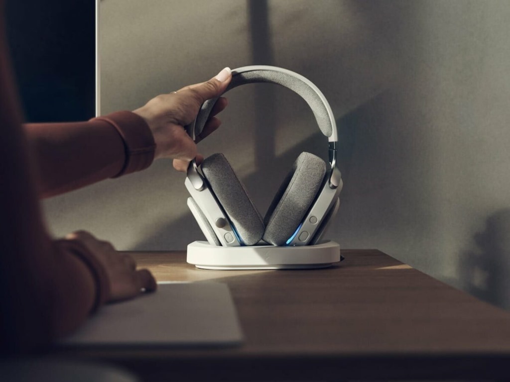 Ідеальний Звук  для Геймерів: Fractal Design Scape Bluetooth Gaming Headset