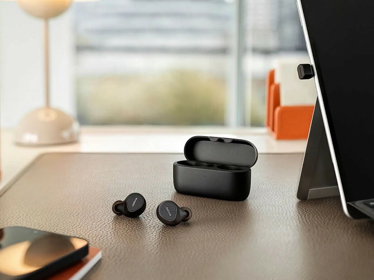 Бездротові гібридні навушники: Jabra Evolve2 Buds True Wireless Hybrid Earbuds